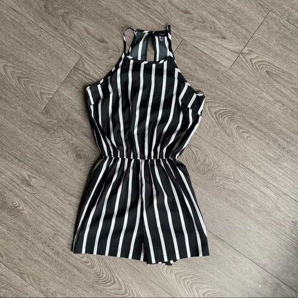 Primark Romper - Picture 1 of 4